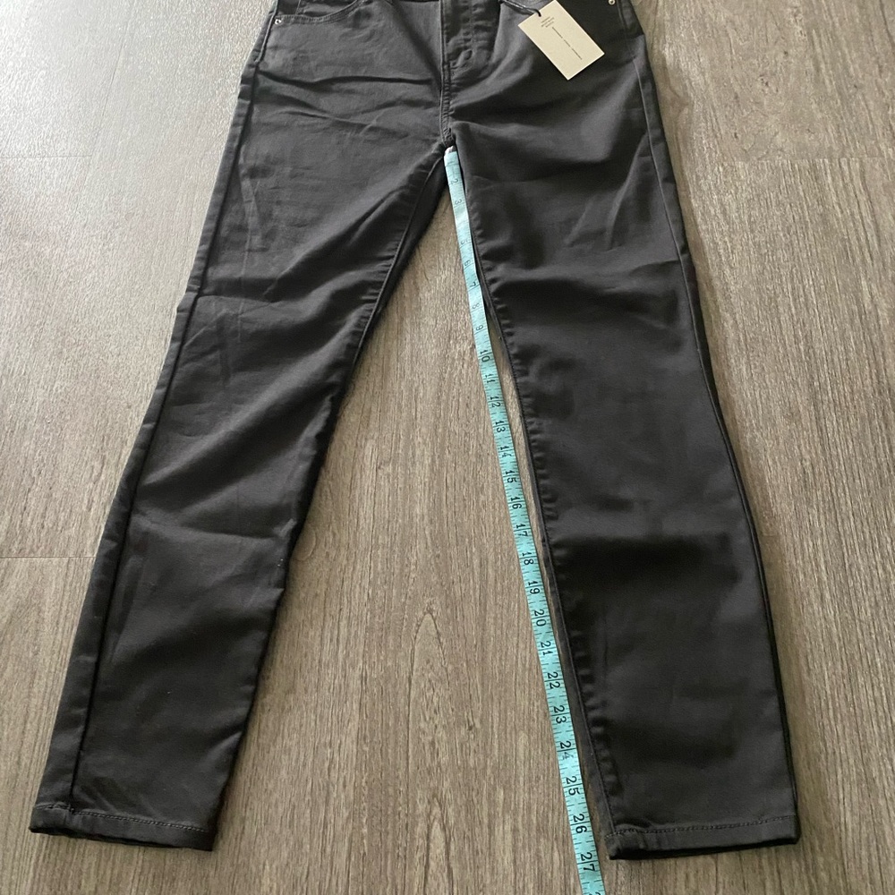 Zenana Dark Gray Jeans NWT - Picture 6 of 8